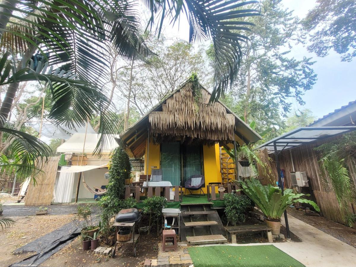 הוילה Ban Khanong Phra Klang Brookhouse At Khaoyai מראה חיצוני תמונה